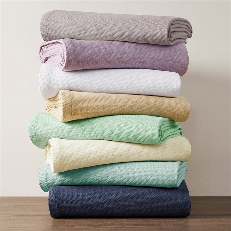 Madison Park Contemporary Cotton Blanket with 1