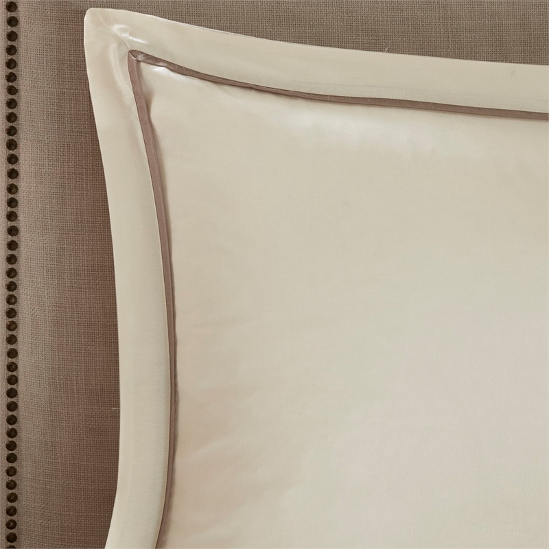 Madison Park Essentials Joella 24-Piece Polyester Polyoni Comforter Set in Ivory