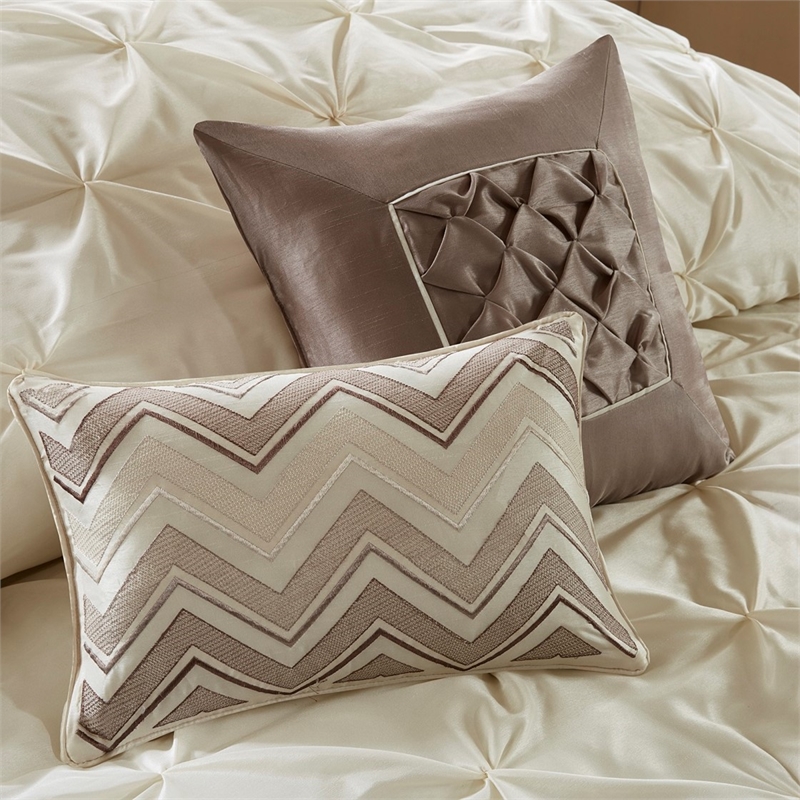 Madison Park Essentials Joella 24-Piece Polyester Polyoni Comforter Set in Ivory