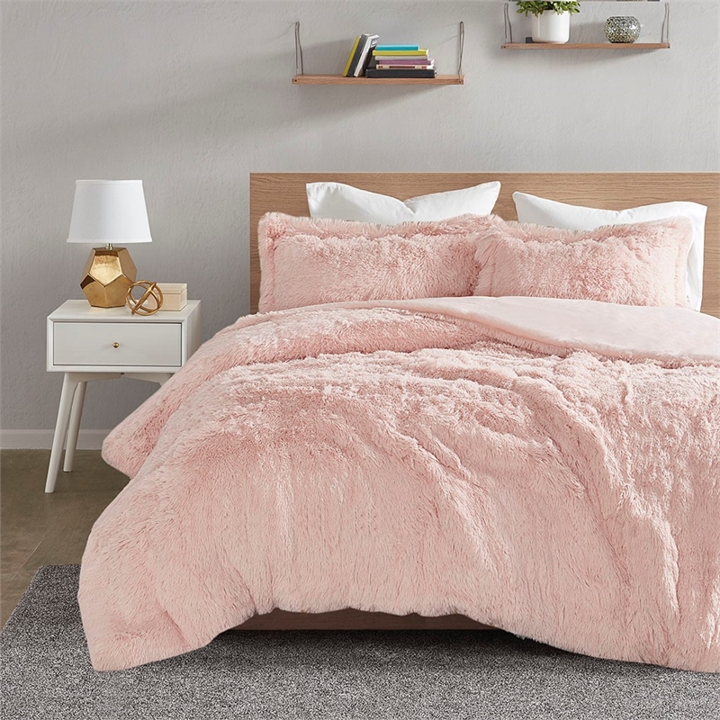 Intelligent Design Malea Polyester Solid Shaggy Fur Duvet Cover Set in Pink