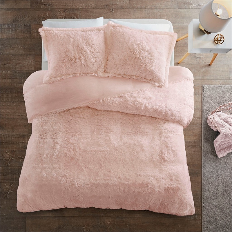 Intelligent Design Malea Polyester Solid Shaggy Fur Duvet Cover Set in Pink