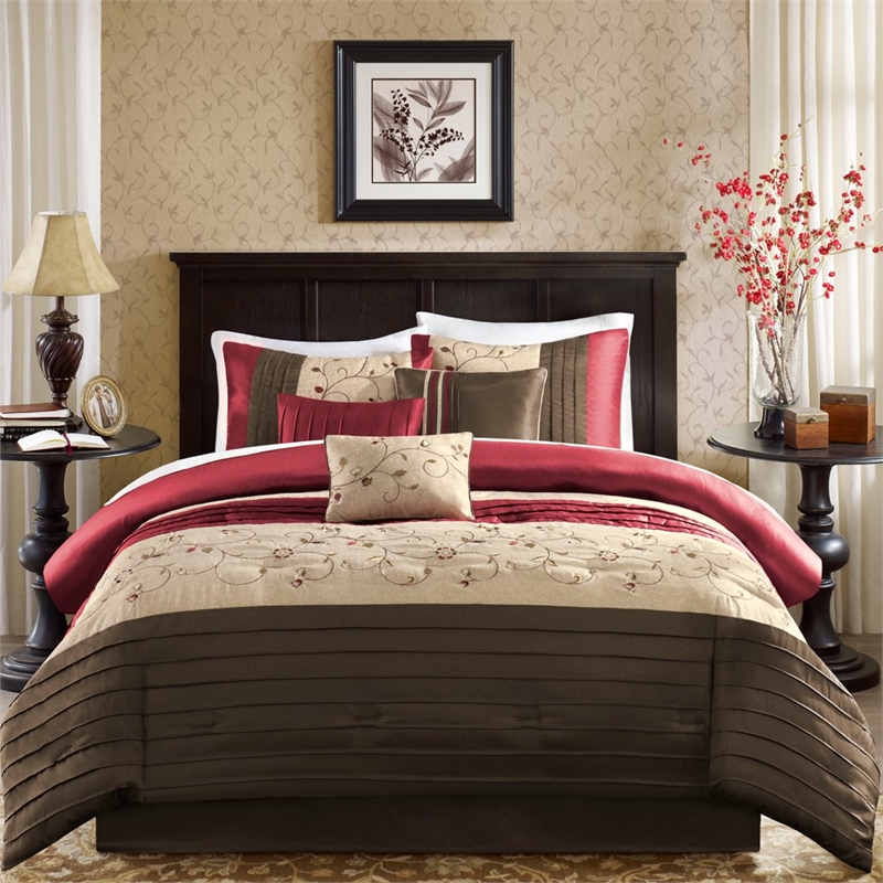 Madison Park Serene 7-piece Polyester Polyoni Comforter Set in Red/Chocolate