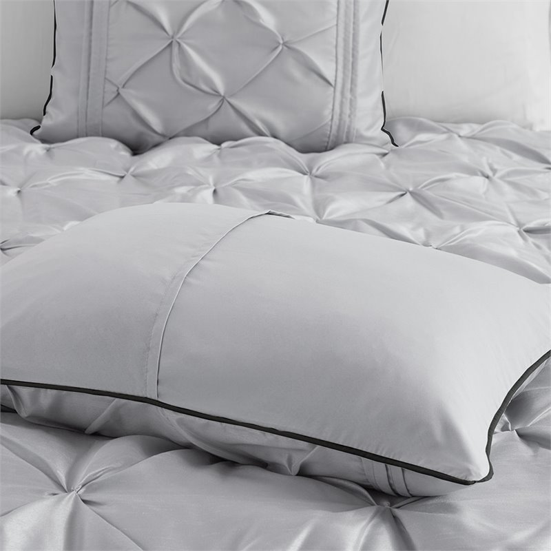 Madison Park Laurel 7-piece Polyester Polyoni Comforter Set in Gray