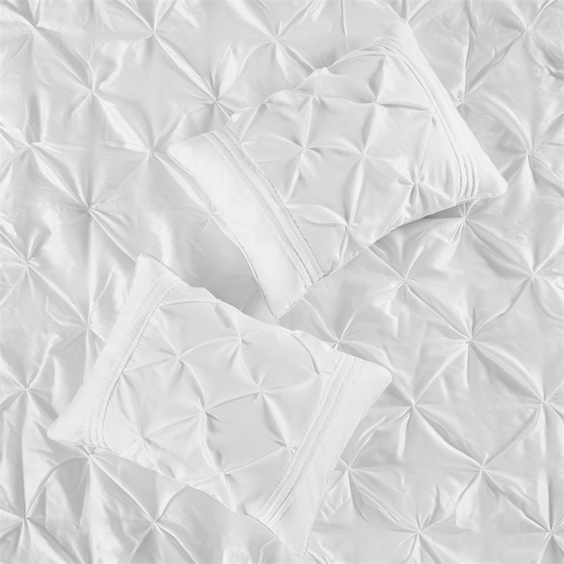Madison Park Laurel 7-piece Polyester Polyoni Comforter Set in White