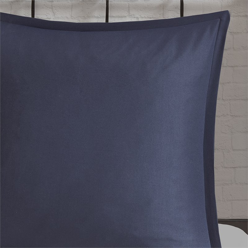 Madison Park Zennia 7-Piece Polyester Comforter Set with Throw Blanket in Blue
