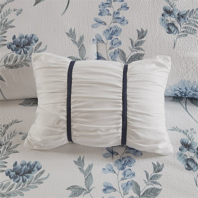Madison Park Zennia 7-Piece Polyester Comforter Set with Throw Blanket in Blue