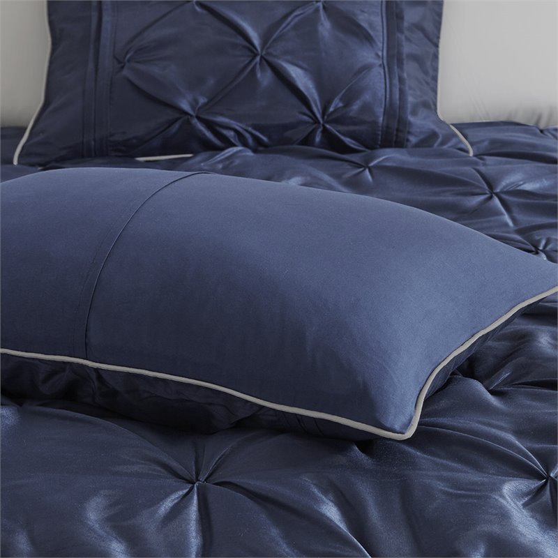 Madison Park Laurel 7-Piece 100 Percent Polyester Polyoni Comforter Set in Navy