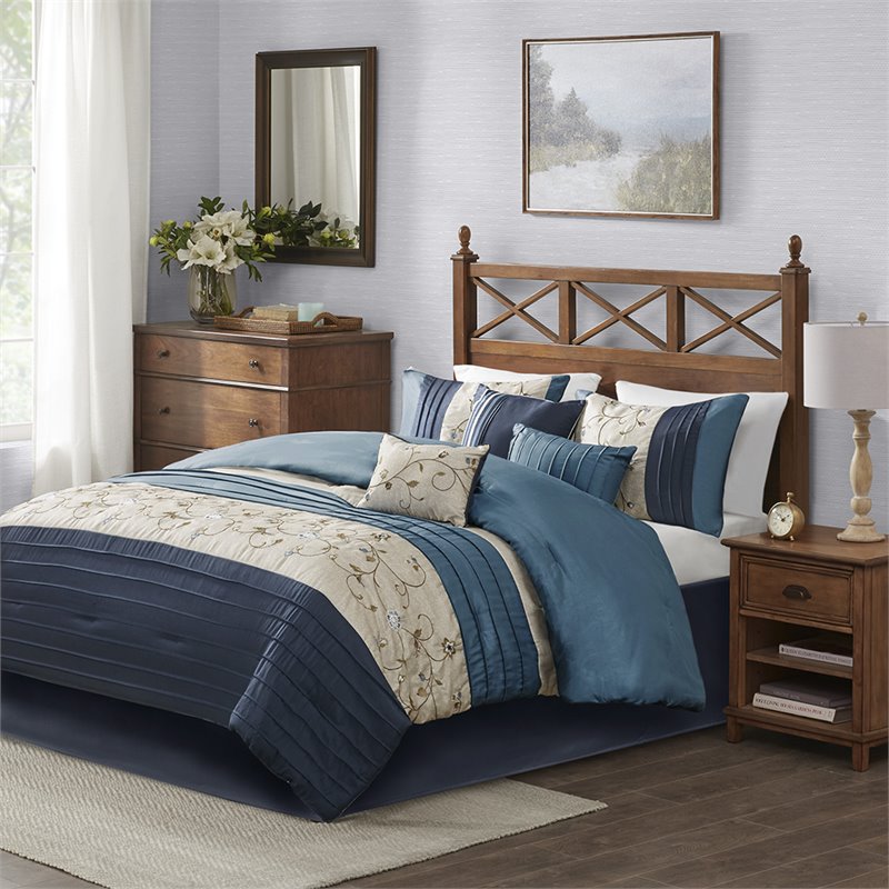 Madison Park Serene 7-Piece 100 Percent Polyester Polyoni Comforter Set in Navy