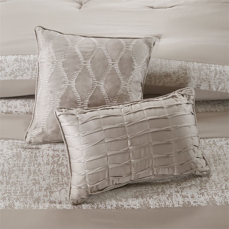 Madison Park Ava 7-Piece Polyester Chenille Pieced Comforter Set in Beige