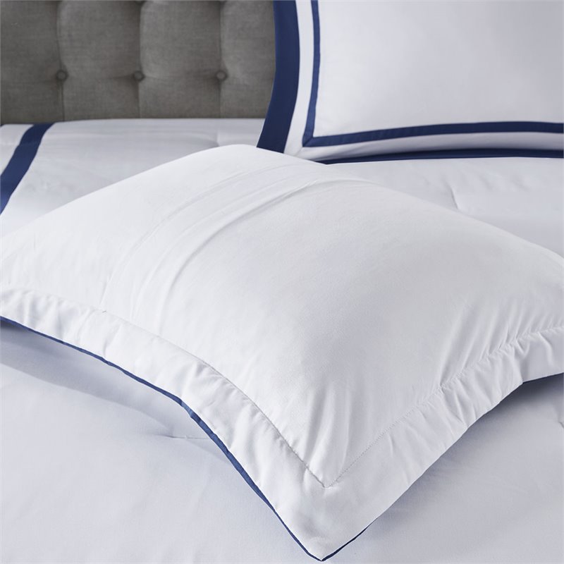Madison Park Heritage 8-Piece Polyester Microfiber Comforter Set in Navy