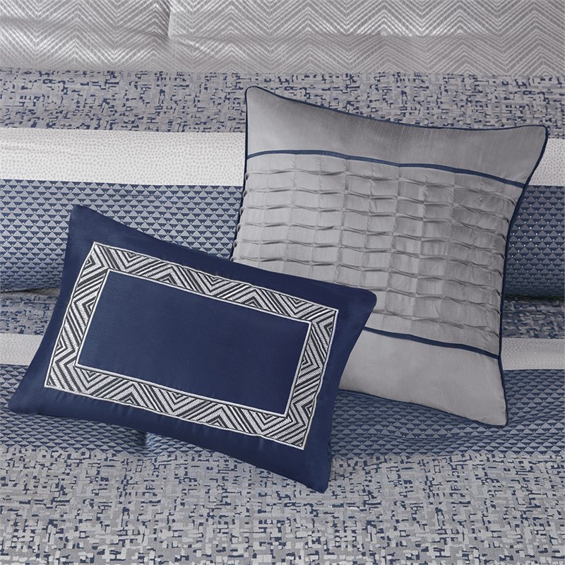 Madison Park Rhapsody 7-Piece Polyester Jacquard Comforter Set in Navy Finish