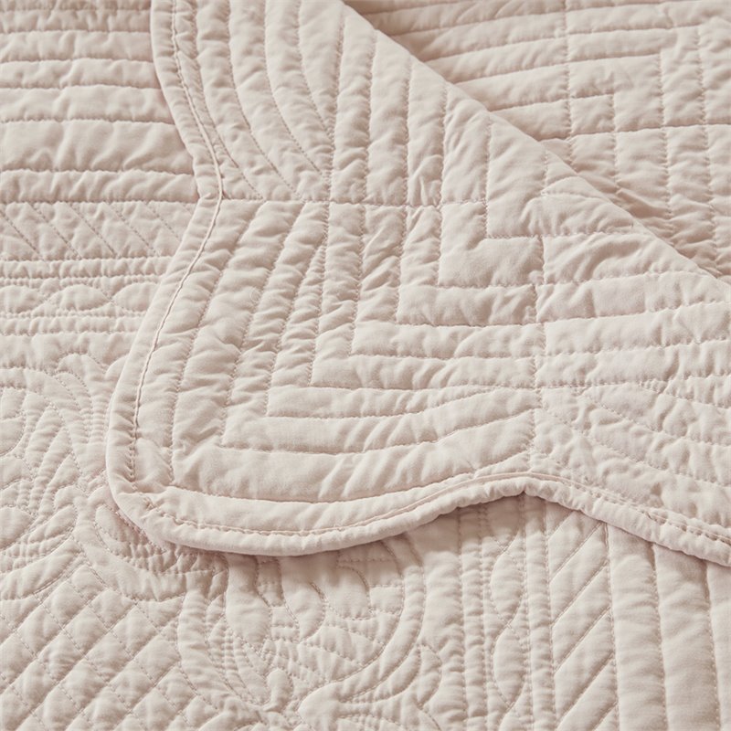 Madison Park 100 Percent Polyester Microfiber Solid Brushed Quilted Throw - Pink