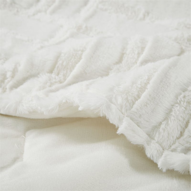 Madison Park 100 Percent Polyester Solid Long Faux Fur Throw in Ivory