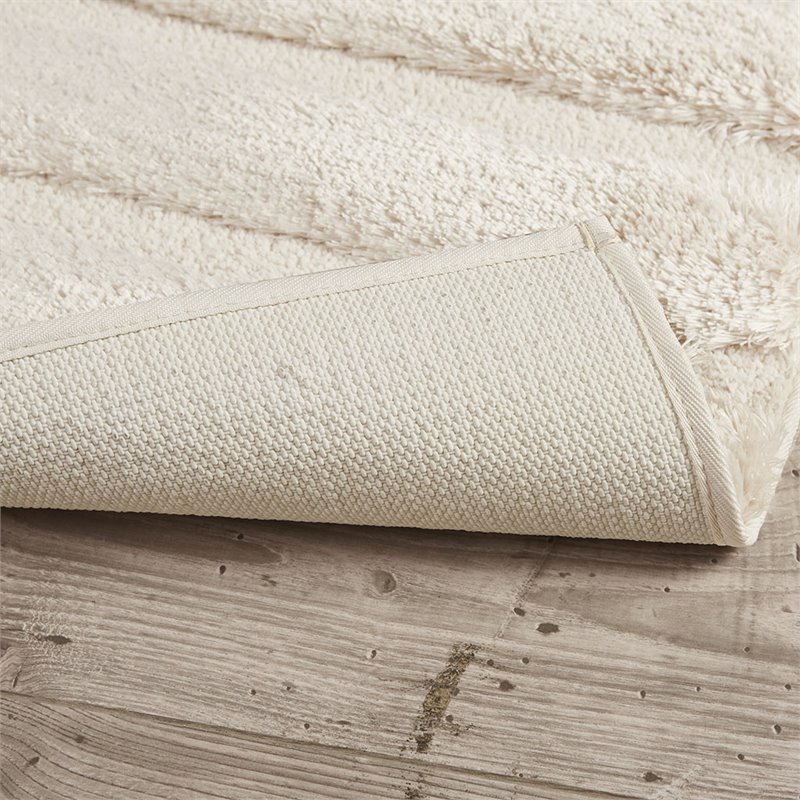 Madison Park 100 Percent Polyester Fabric Solid Tufted Rug in Wheat Brown
