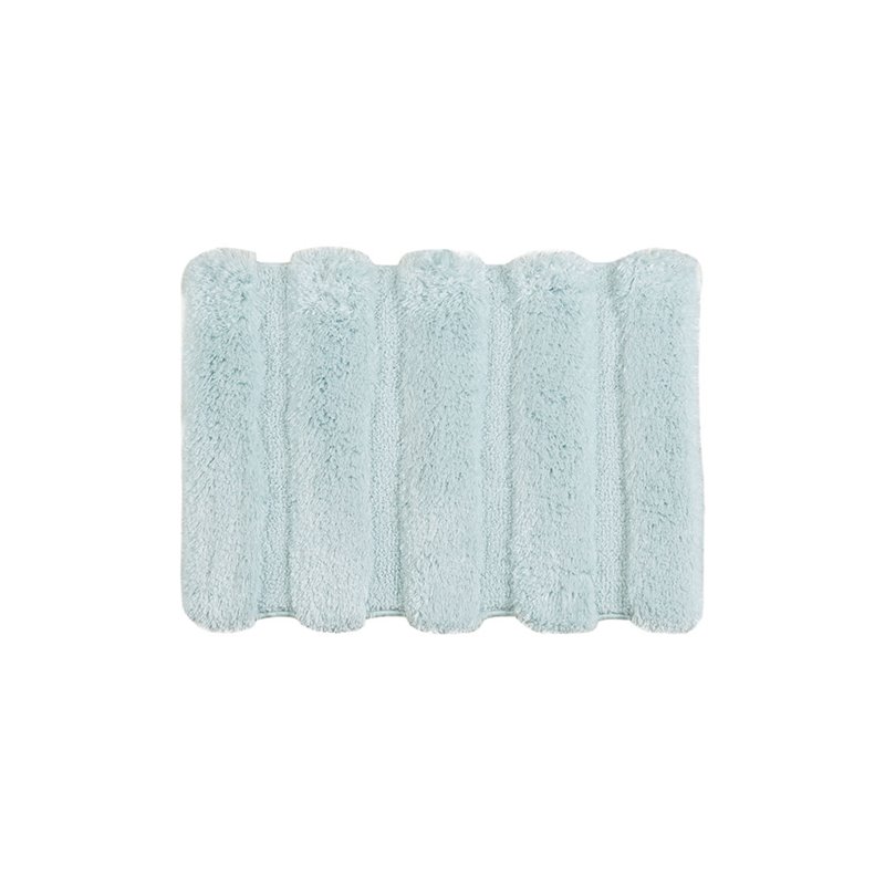 Madison Park 100 Percent Polyester Fabric Solid Tufted Rug in Seafoam Green