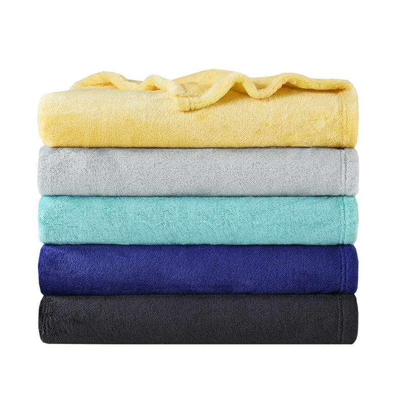 Intelligent Design Oversized Solid Microlight Plush Brushed Throw in Yellow