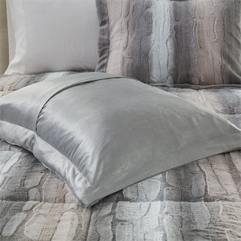 Madison Park 100 Percent Polyester Comforter Set in Blush Pink/Gray