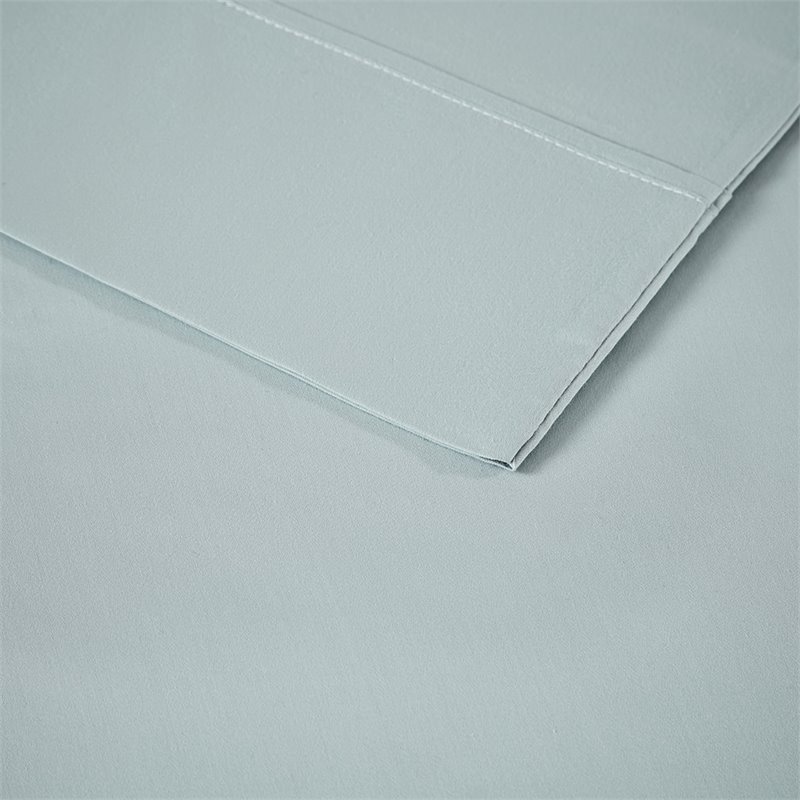 Madison Park Contemporary Cotton Polyester Solid Pillowcase in Seafoam