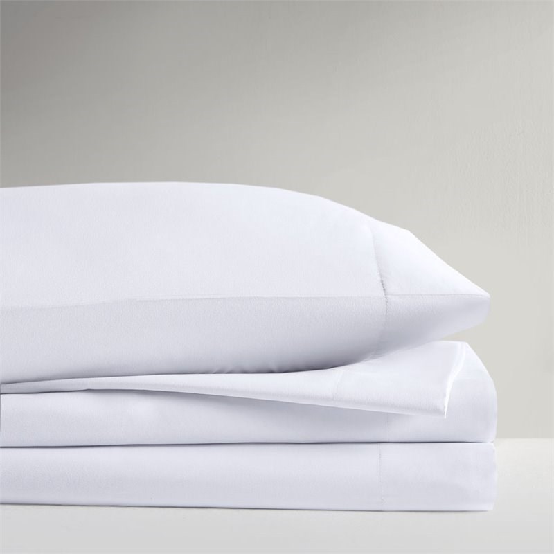 Intelligent Design Polyester Microfiber Fabric Solid Sheet Set in White