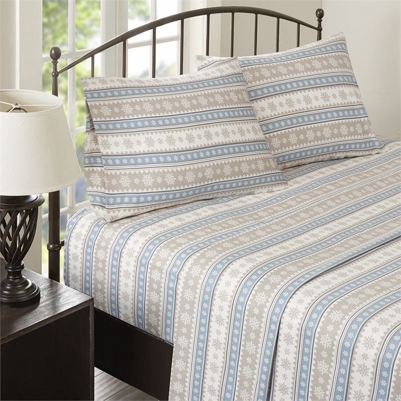 Woolrich Farmhouse 100 Percent Cotton Flannel Sheet Set in Blue Snowflake