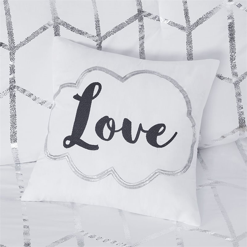 Intelligent Design 5-Piece Polyester Metallic Comforter Set in White/Silver