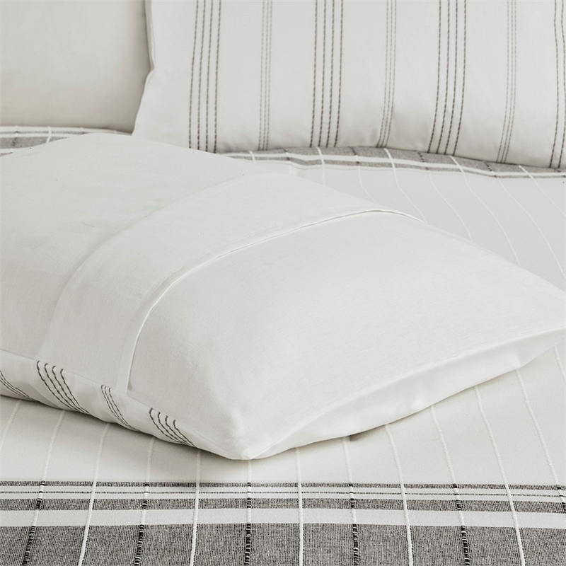 Harbor House 5-Piece Jacquard Transitional Cotton Duvet Set in White