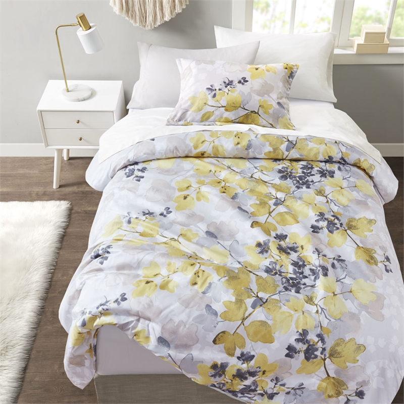 madison park essentials alexis fabric comforter set with bed sheet in yellow