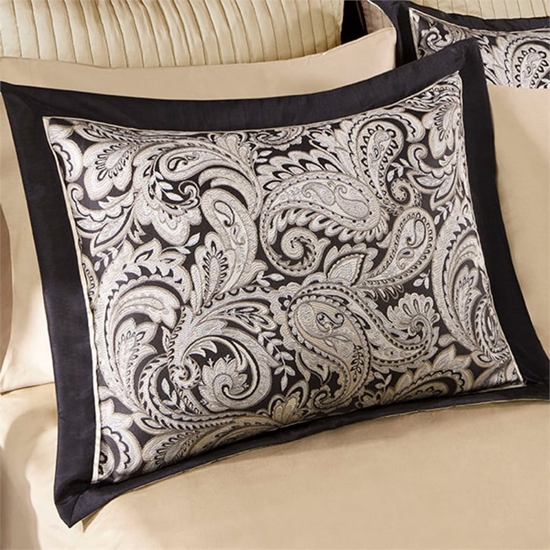 Madison Park Aubrey 12 Piece Complete Bed Set in Black