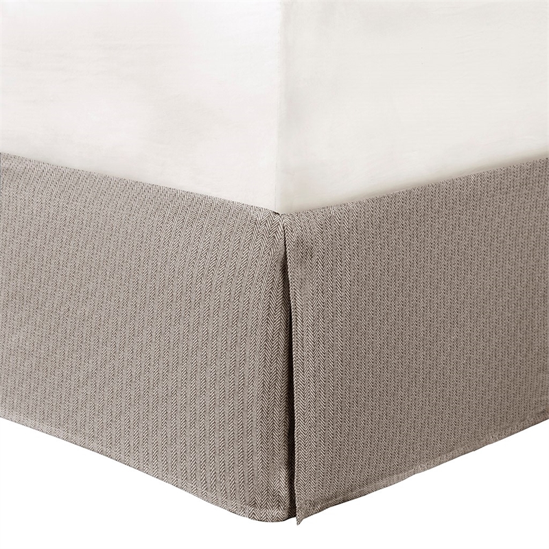Madison Park Ridge 7 Piece Herringbone Comforter Set in Neutral