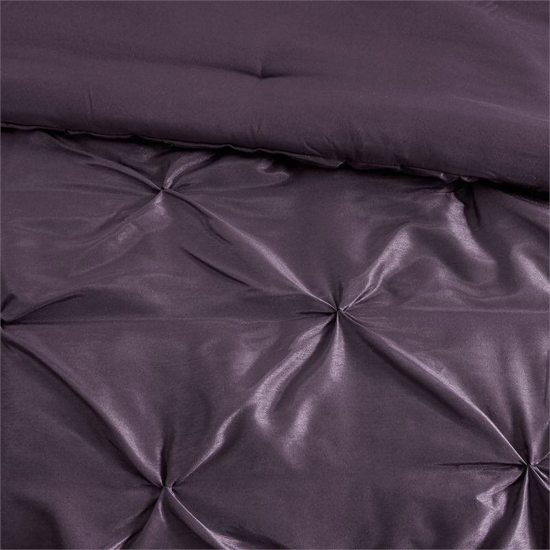 Madison Park Laurel 7 Piece Tufted Comforter Set in Plum