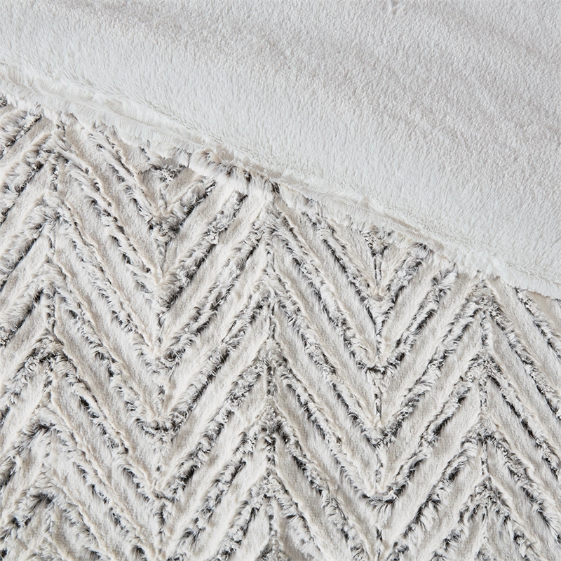 Madison Park Adelyn Ultra Plush Down Alternative Comforter Set in Ivory