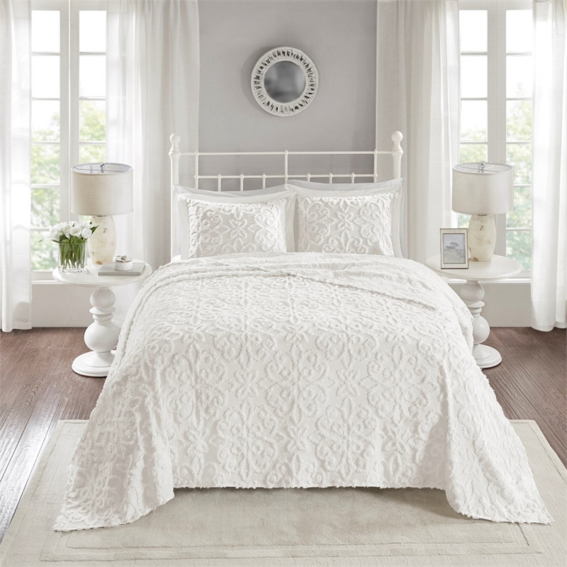 Madison Park Sabrina 3 Piece Tufted Cotton Chenille Bedspread Set