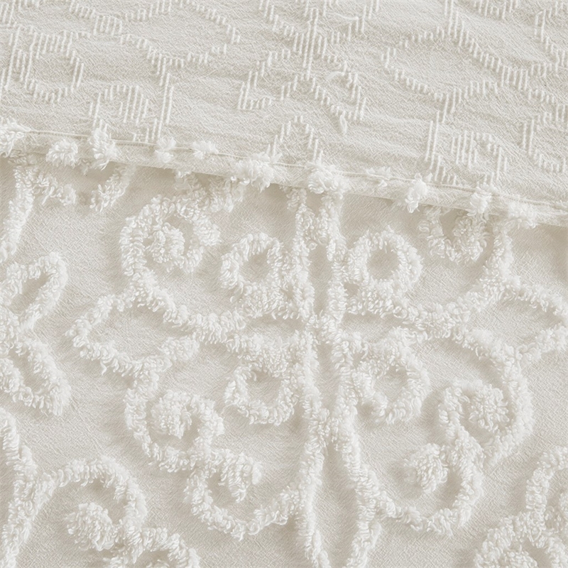 Madison Park Sabrina 3 Piece Tufted Cotton Chenille Bedspread Set