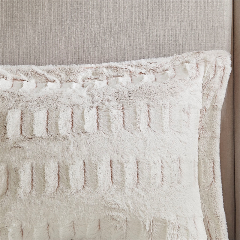 Madison Park Gia Back Print Long Fur Comforter Mini Set in Blush