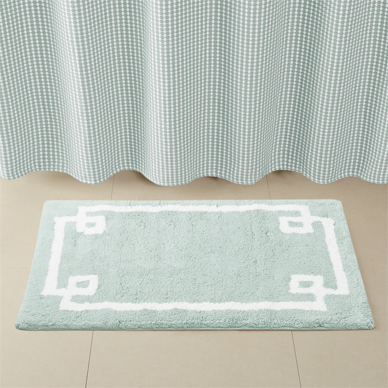 Madison Park Evan Cotton Tufted Bath Rug 24x72 in Seafoam