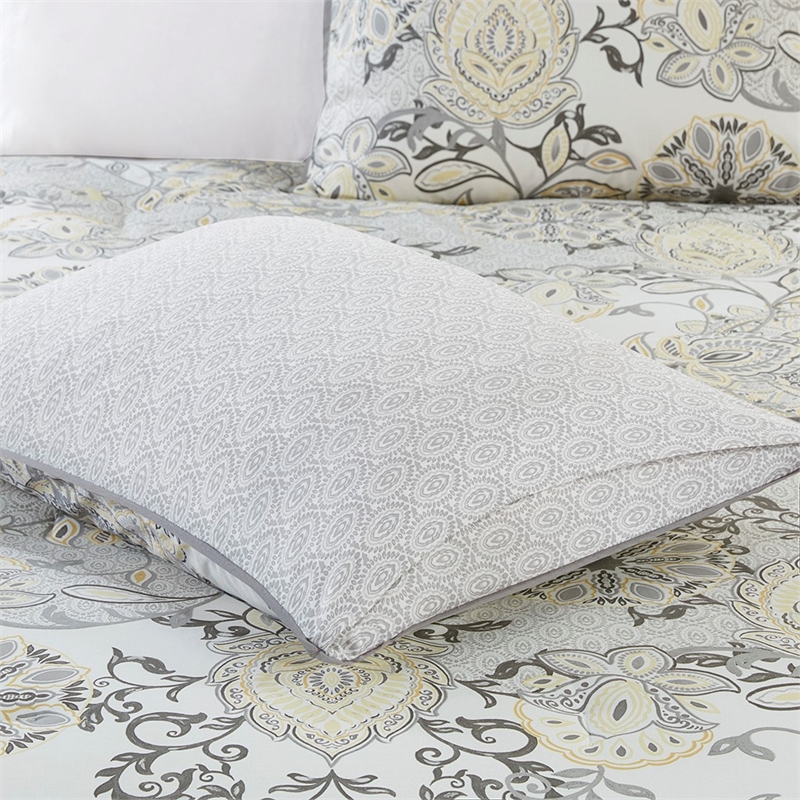 Madison Park Isla 8-Piece Cotton Floral Printed Comforter Set in Yellow