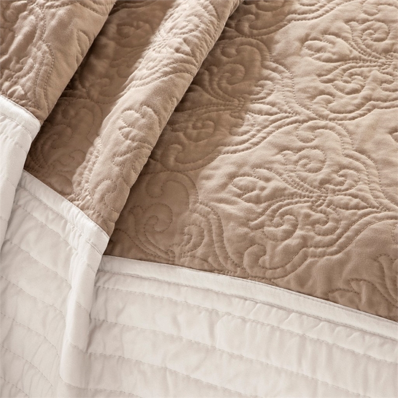 Madison Park Attingham 7-Piece Quilt Set with Euro Shams & Throw Pillows - Beige