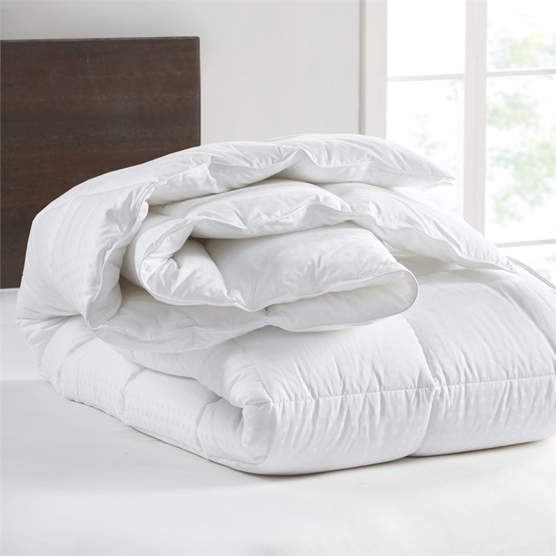 Croscill Signature Dobby Cotton Down Alternative Comforter in White Full/Queen