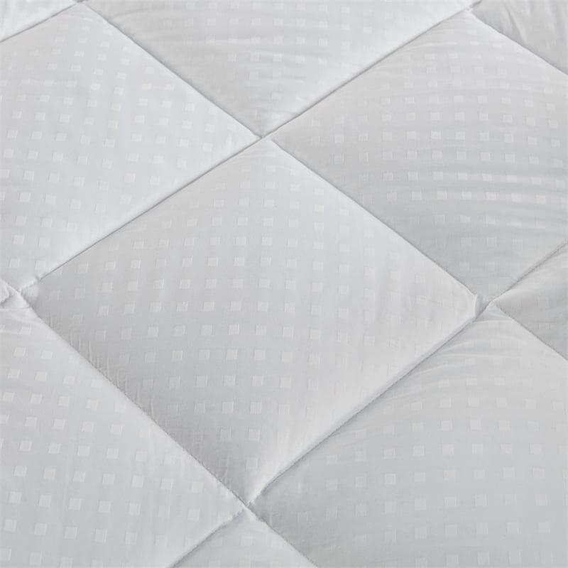 Croscill Signature Dobby Cotton Waterproof Mattress Pad in White Queen