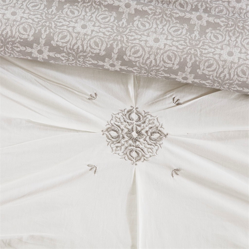 Madison Park 6 Piece Cotton Reversible Comforter Set in Ivory King/Cal King