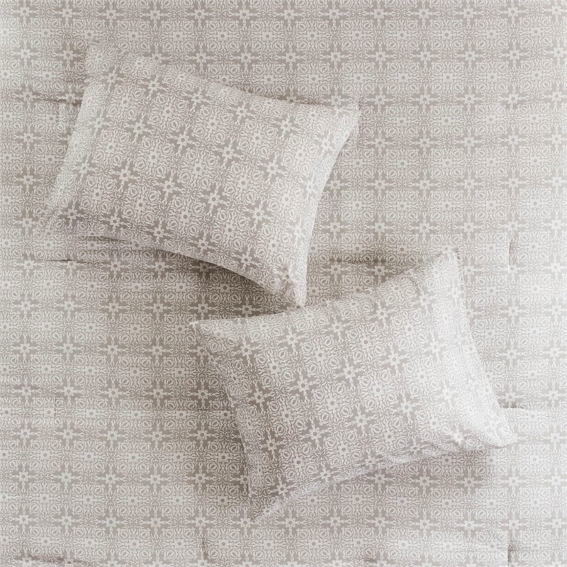 Madison Park 6 Piece Cotton Reversible Comforter Set in Ivory King/Cal King
