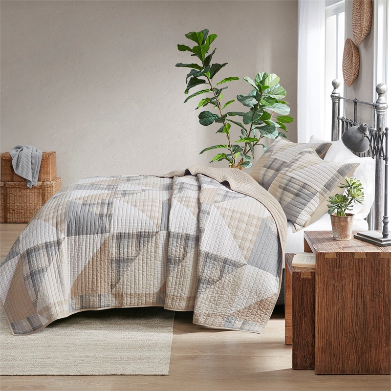 Woolrich Olsen Olsen 3 Piece Oversized Cotton Quilt Set in Tan Full/Queen