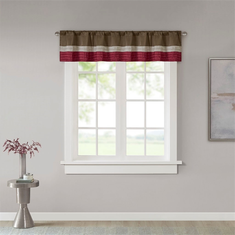 Madison Park Amherst Polyoni Pintuck Window Valance in Red