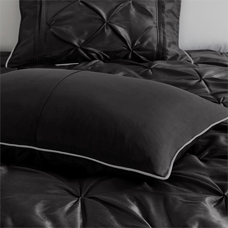 Madison Park Laurel 7-Piece Transitional Fabric Tufted Comforter Set in Black