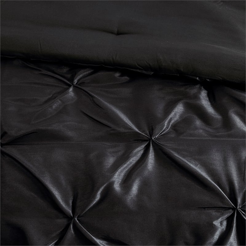 Madison Park Laurel 7-Piece Transitional Fabric Tufted Comforter Set in Black