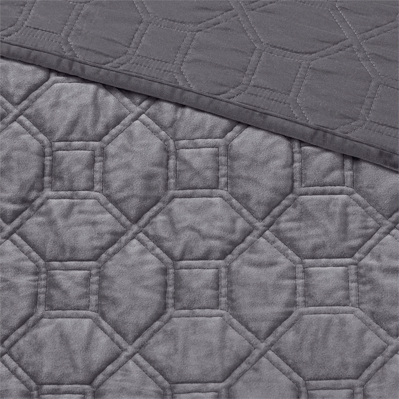 Madison Park Harper 3-Piece Modern Velvet Fabric Quilt Set in Gray
