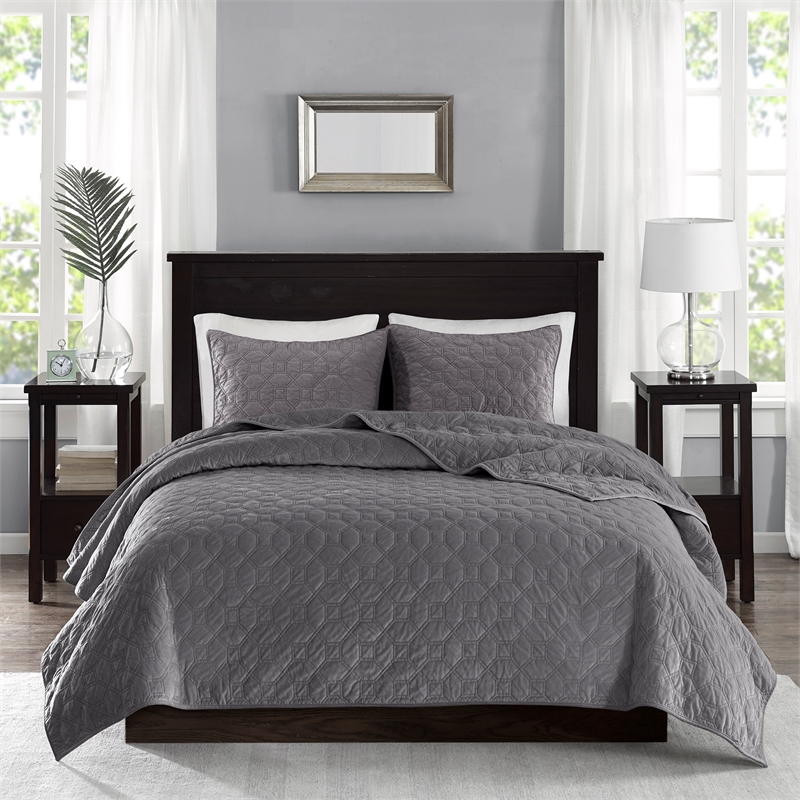 Madison Park Harper 3-Piece Modern Velvet Fabric Quilt Set in Gray