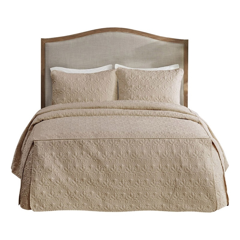 Madison Park Quebec 3-Piece Fabric Fitted Bedspread Set in Khaki