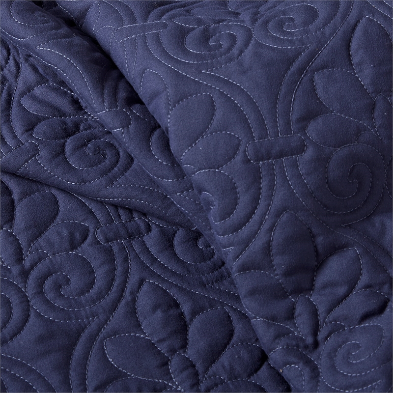 Madison Park Quebec 3-Piece Fabric Fitted Bedspread Set in Navy