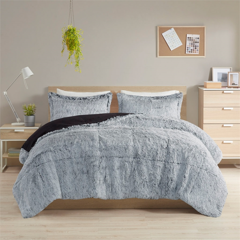Intelligent Design Malea 2-Pc Fur Fabric Twin/Twin XL Comforter Mini Set - Gray